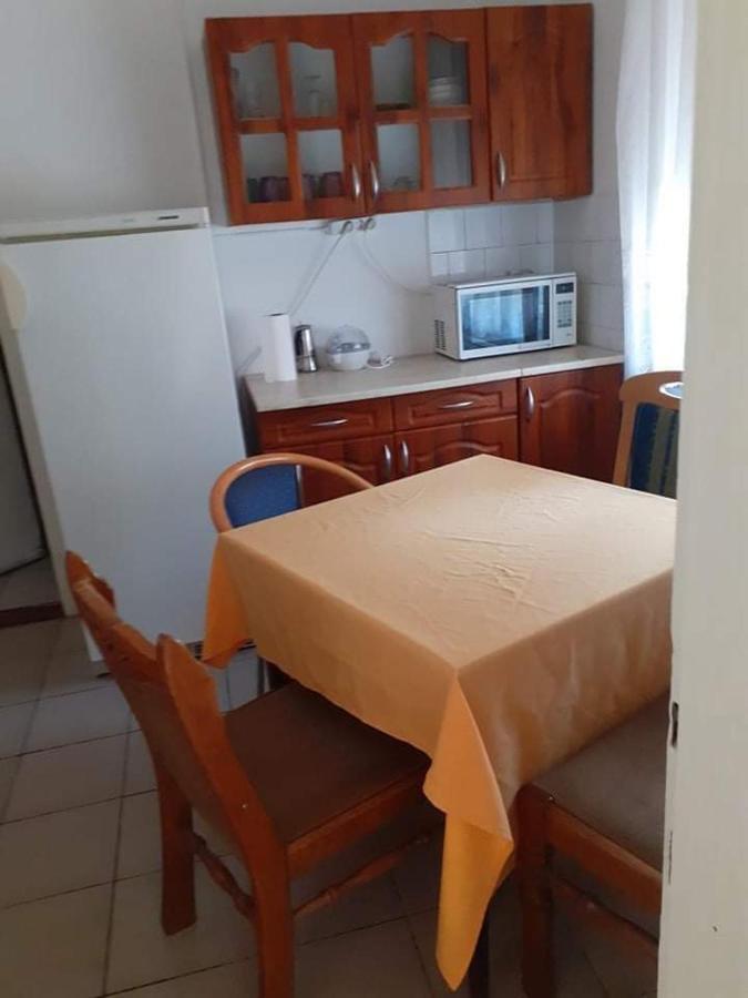 Pensjonat Pihenes A Malomtonal Privat Berlemeny Tapolca Zewnętrze zdjęcie